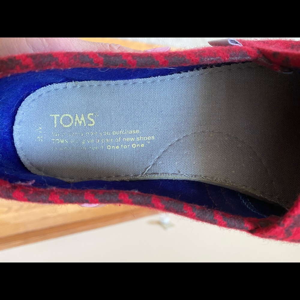 TOMS - Picture 6 of 6